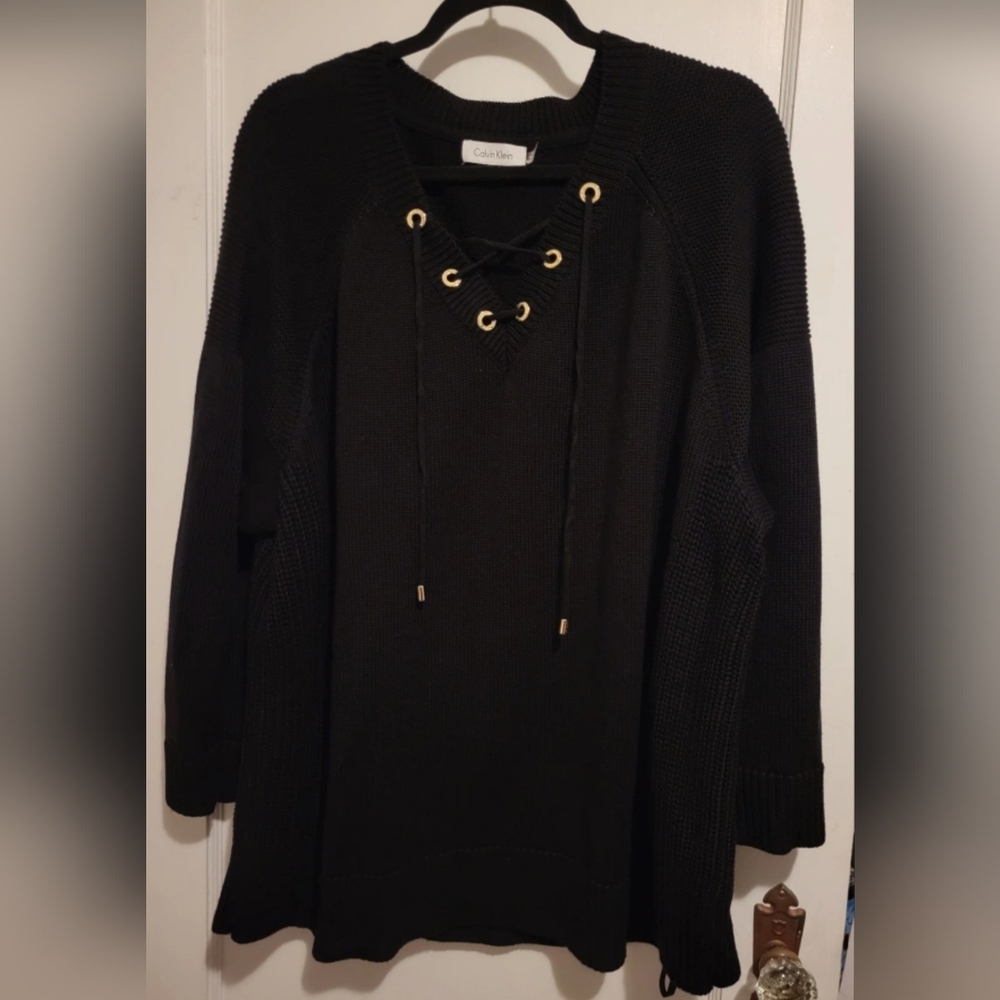 Calvin Klein Lace up V neck Black Sweater 3X